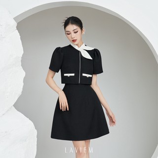 Set text đen nơ trắng Hyo