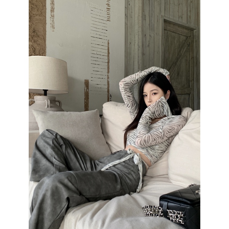 QKOOLE  Áo Sơ Mi Tay Dài Chống Nắng Dáng Rộng Màu Sắc Đơn Giản Dễ Phối Đồ