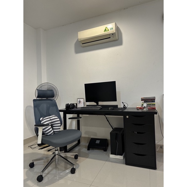 Bàn Ikea Gaming 1 Hộc Tủ Full Đen 1M6