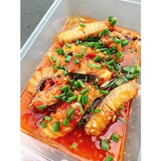 Lườn cá thu sốt cà