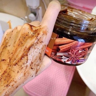 Tẩy da chết quế hồi của Nga.