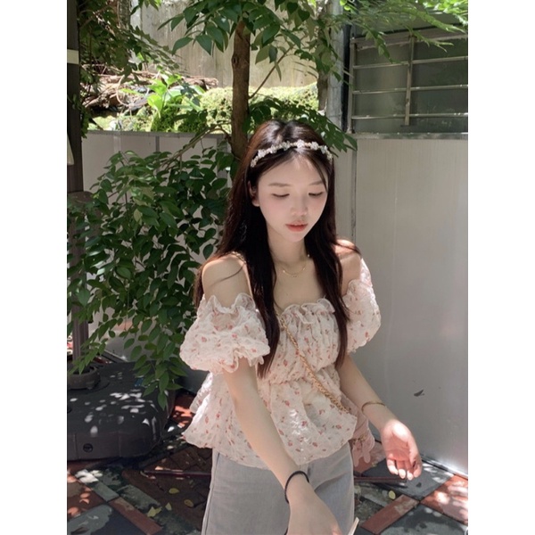 Áo voan trễ vai hoa nhí siêu xinh