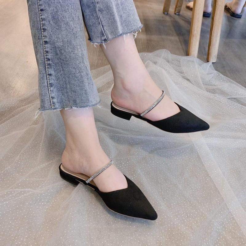 Sục nữ mũi nhọn 2 phân cao gót đế vuông phối dây kim tuyến S45 sục nữ bệt 2p màu đen