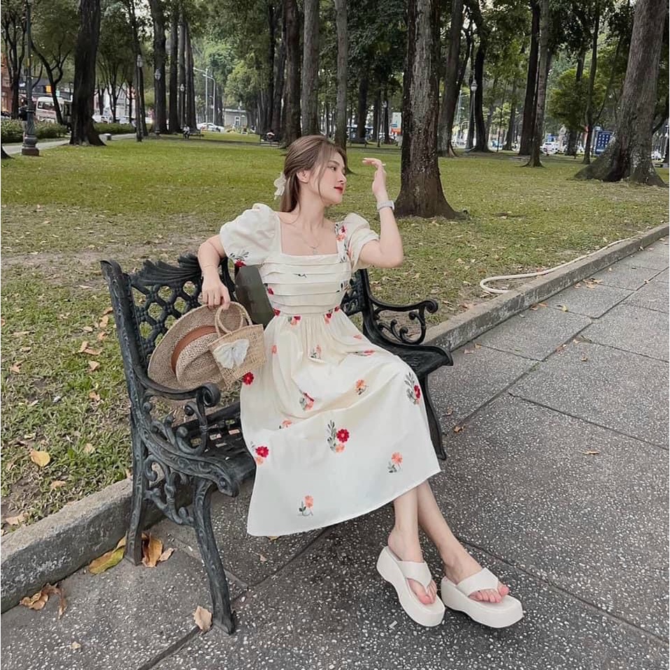 Đầm tiểu thư thêu hoa cổ vuông xếp ly dáng midi B6 phù hợp dạo phố dự tiệc , Đầm kate in hoa đơn giản
