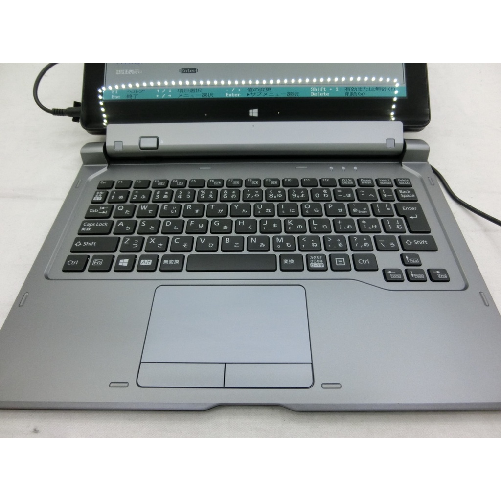 laptop kiêm máy tính bảng fusitsu arrows tab Q665 (Made in japan) | BigBuy360 - bigbuy360.vn