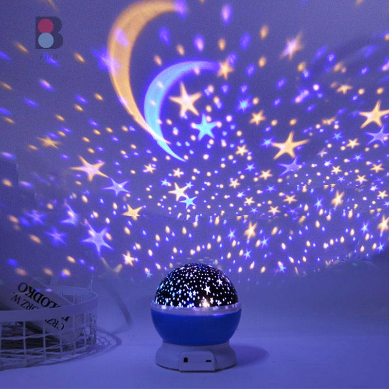 M☜✼Sáng Tạo Lãng Mạn Bầu Trời Đầy Sao Đèn Máy Chiếu Phòng Ngủ Mơ Mộng Xoay Bầu Trời Đầy Sao Ngủ Trẻ Em Cặp Đôi Đầu Giườn