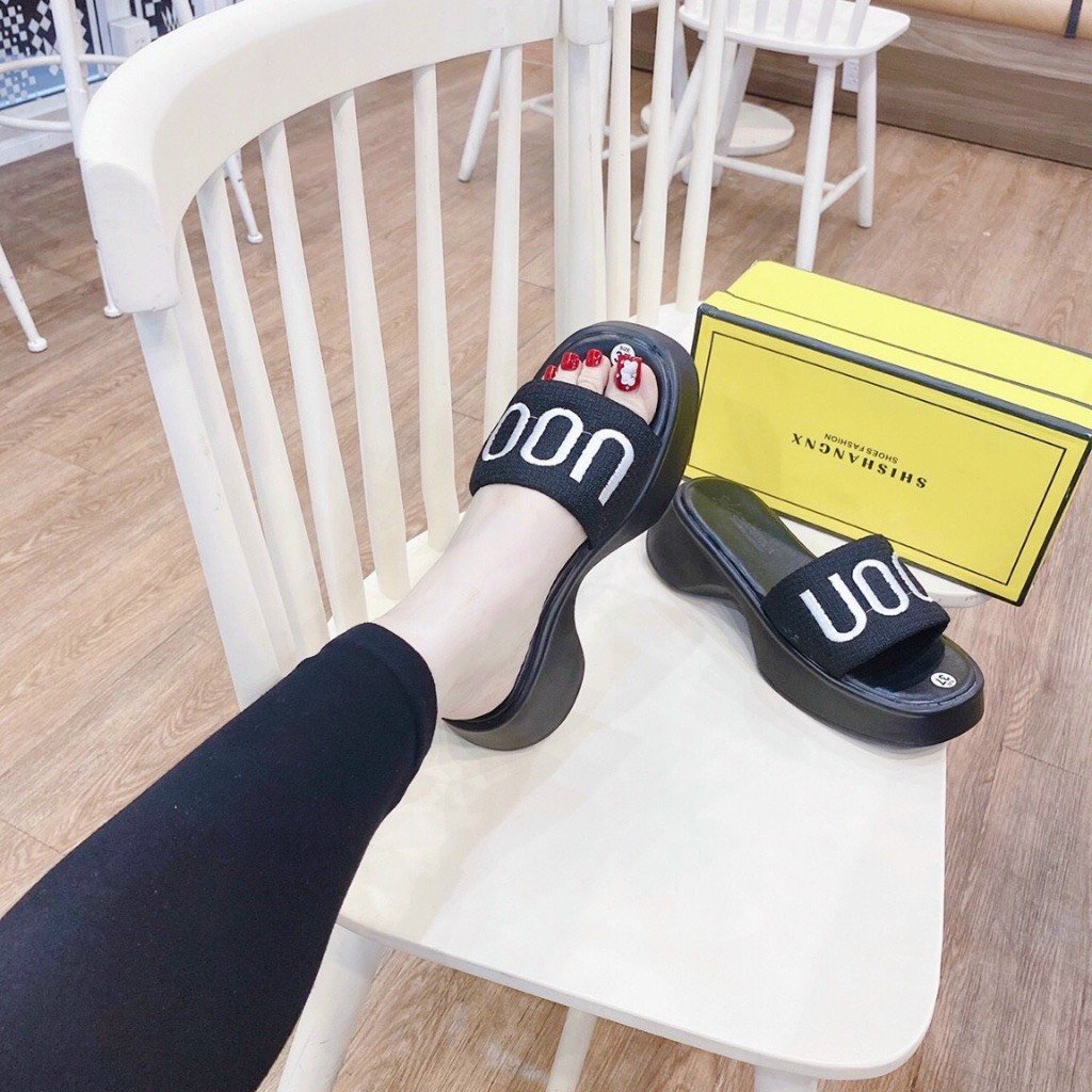 Dép nữ thời trang quai ngang bản to phong cách hiện đại đế cao U00 mẫu mới năm nay