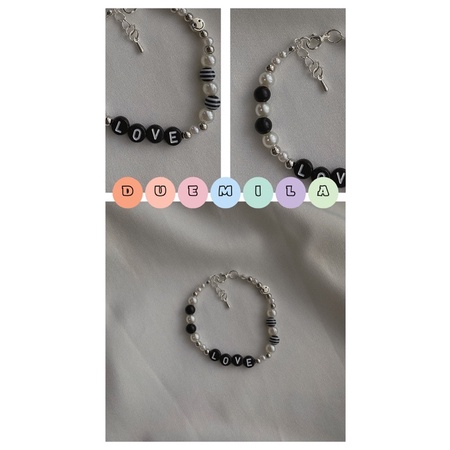 Vòng tay chuỗi hạt màu đen sọc