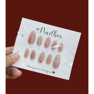 Nailbox - thạch trong trẻo hoa nhẹ nhàng