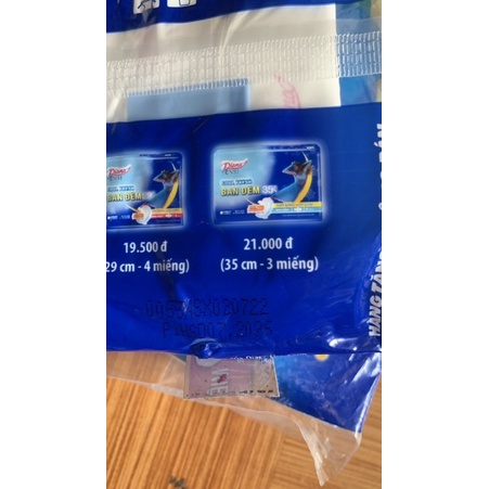 BĂNG VỆ SINH DIANA SENSI COOL FRESH  NIGHT 29cm -1 gói tặng 1 gói hàng ngày 8 miếng