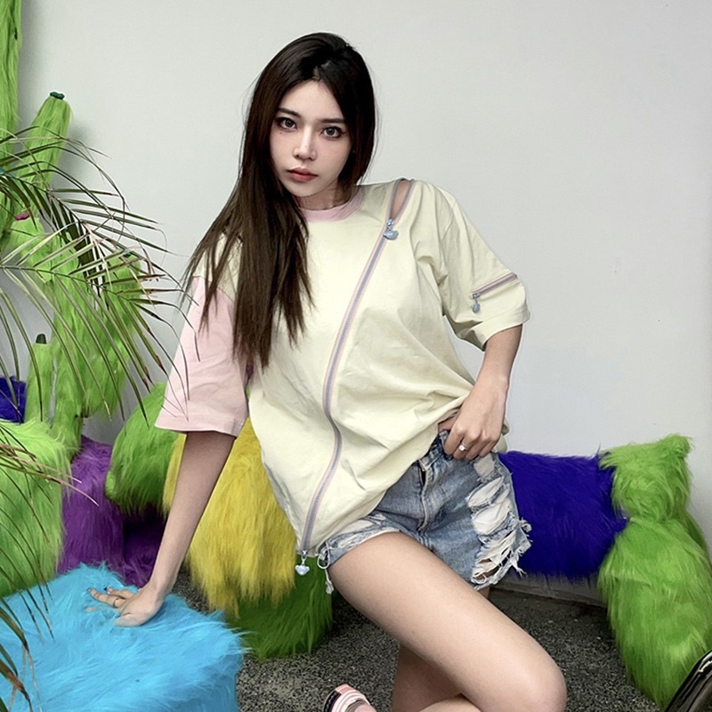 Áo phông 13De Marzo có khoá 2023