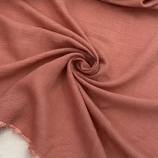 Vải đũi gân hồng trơn khổ 1m5 - thấm hút, co giãn nhẹ, mềm - may đầm, váy, áo kiểu, đồ trẻ em, quần suông, đồ bộ