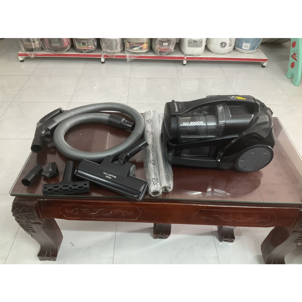 Máy hút bụi dạng hộp Panasonic MC-CL575KN49 Malaysia 2000w - Hàng trưng bày