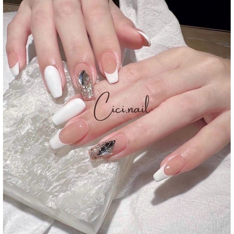 Móng Giả Thiết Kế Đính Đá Cici Nailbox