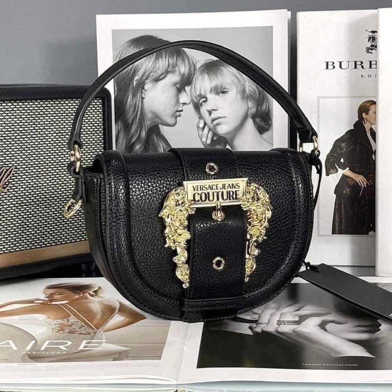 TÚI VERSACE NỬA VẦNG TRĂNG ĐEN HÀNG CHÍNH HÃNG