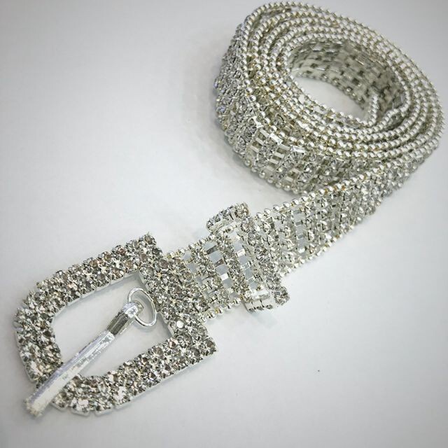 Thắt lưng, nịt lưng đính đá lấp lánh sang chảnh✨