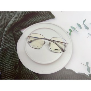 Gọng Kim Loại Titanium