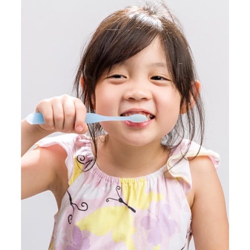 Kem đánh răng Pigeon Nhật Cho Bé 50gr