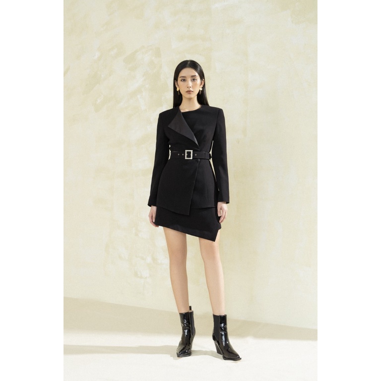 Áo Blazer Nữ Thiết Kế Tặng Kèm Dây Đai Lưng Kiểu Dáng Basic White Ant 180500033.100