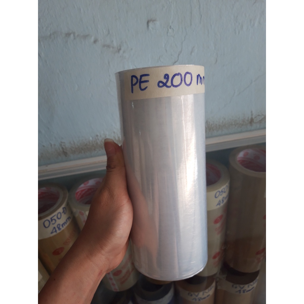 Màng PE đủ khổ 20cm,25m, 30cm,40cm quấn hàng hóa