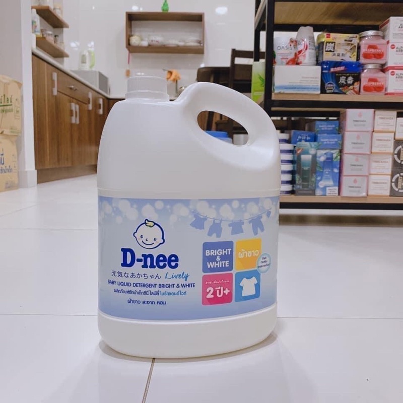 Nướ giặt quần áo em bé Dnee 3000ml chính hãng