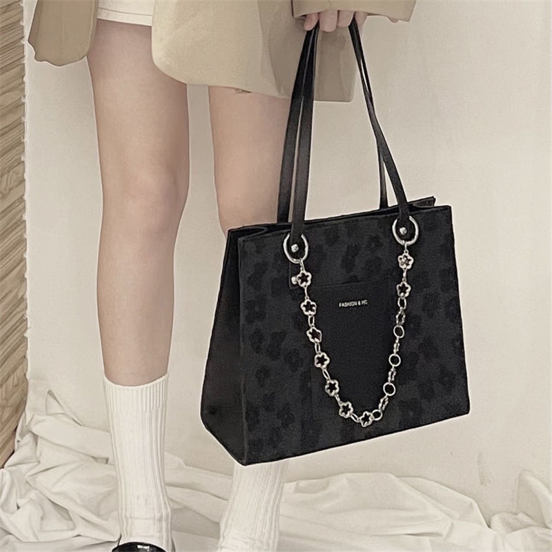 Túi Xách Đeo Vai Sức Chứa Lớn Phong Cách Mới Dễ Phối Đồ Cho Nữ