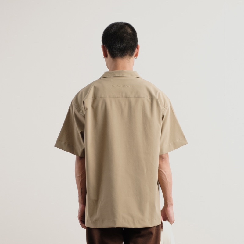 Áo Sơmi Tay Ngắn Phom Oversized FVNXY 8 Nút Phối Màu Xanh Đen và Khaki và Rêu Trung Tính Hài Hoà - 8NUT SHIRT