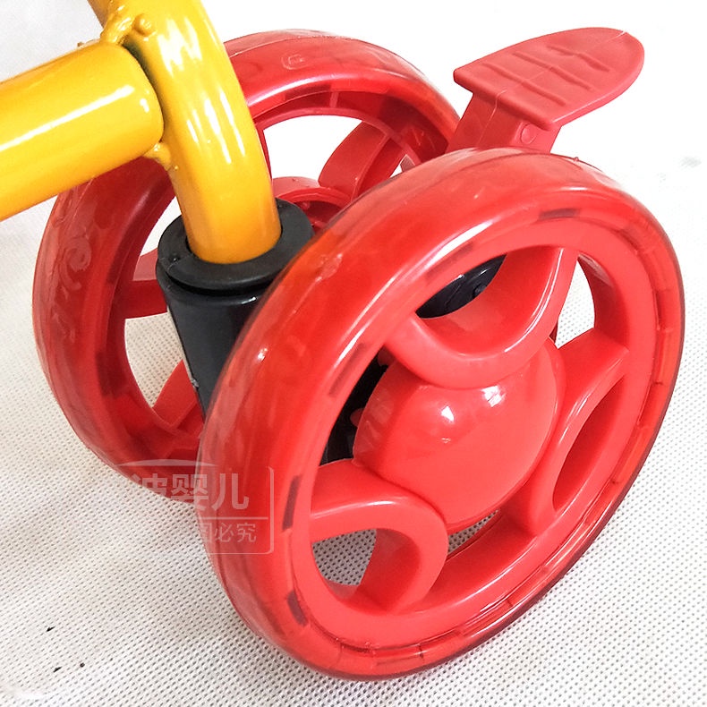 Bánh Xe Đẩy Em Bé Bằng Xốp Giả Mây Thông Dụng