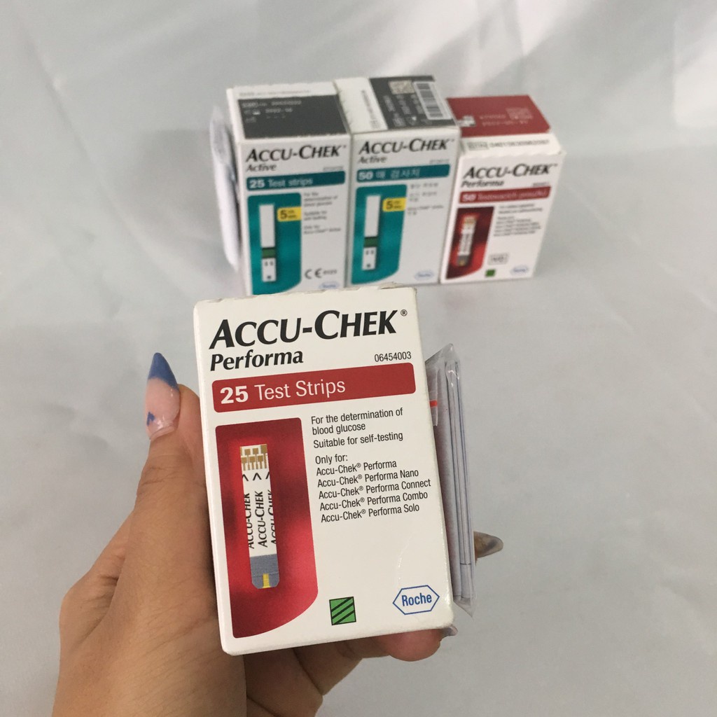Que thử đường huyết cho máy Accu Check Performa - Hộp 25 Que