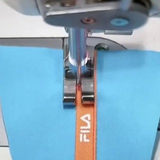 Chân vịt mí 1 li bên phải trái