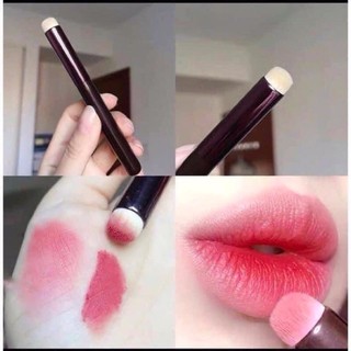 Chổi cọ môi viền tròn - Chổi đánh son môi ,tán son siêu mịn
