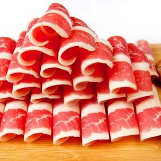 Ba chỉ bò cuộn nhập khẩu loại vip khay 500gr