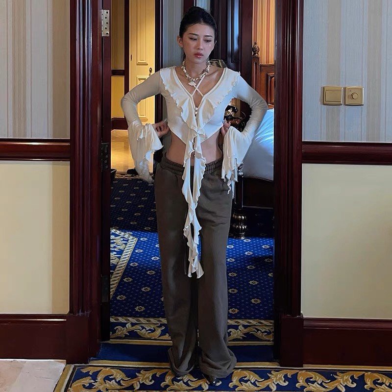 Áo thun croptop tay dài loe cổ viền bèo dây kiểu tua rua thắt eo 612 FIORI STORE
