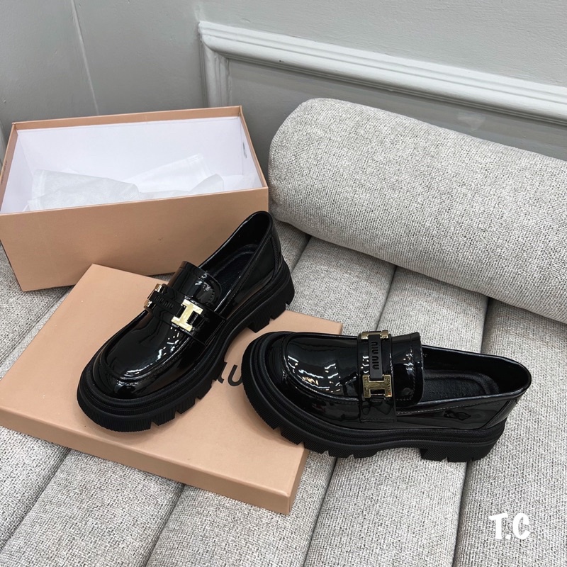 GIÀY MOCA MIUMIU DA BÓNG