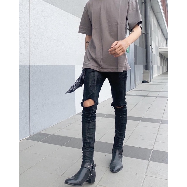 Quần Denim Jeans Đen Lành / Rách Gối Wax - Waxed fom skinny - Roy Design