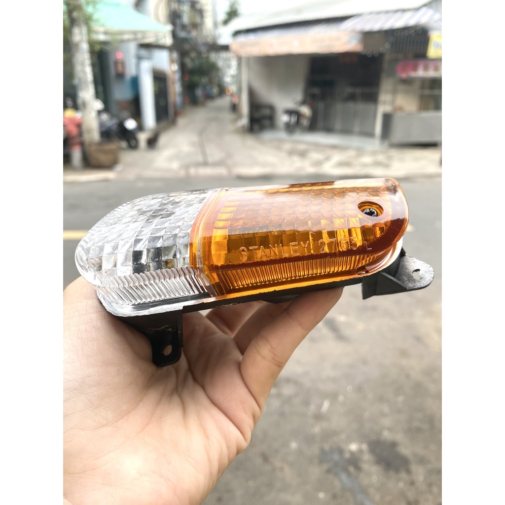 XI NHAN TRƯỚC XE DREAM LÙN