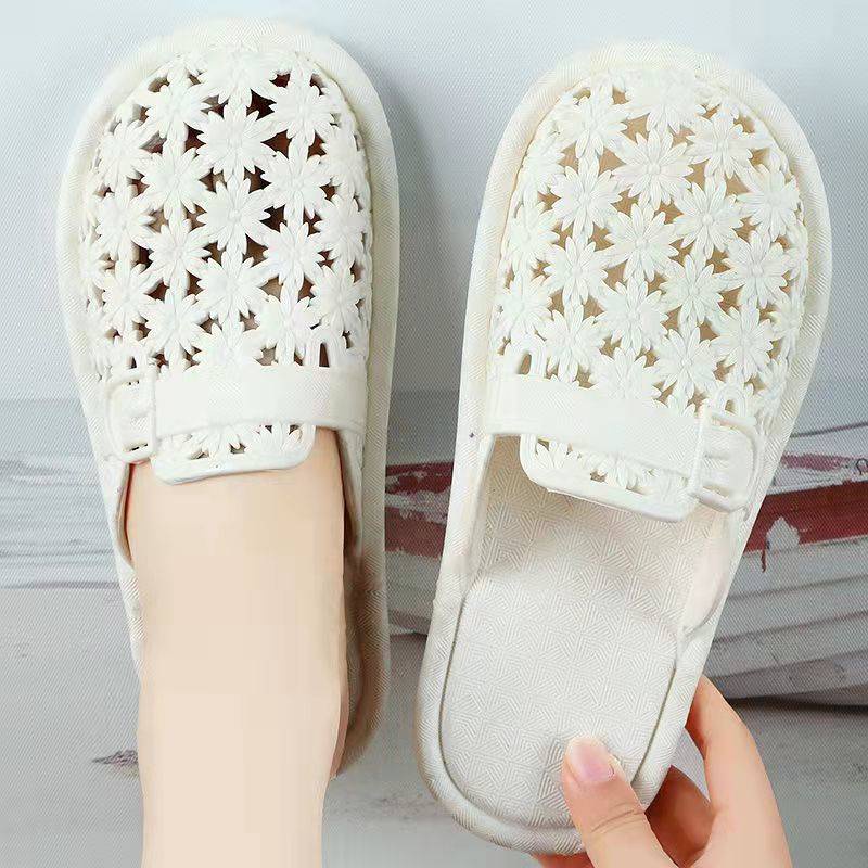 Dép đi trong nhà mùa hè hoa văn rỗng đơn giản phong cách Hàn Quốc