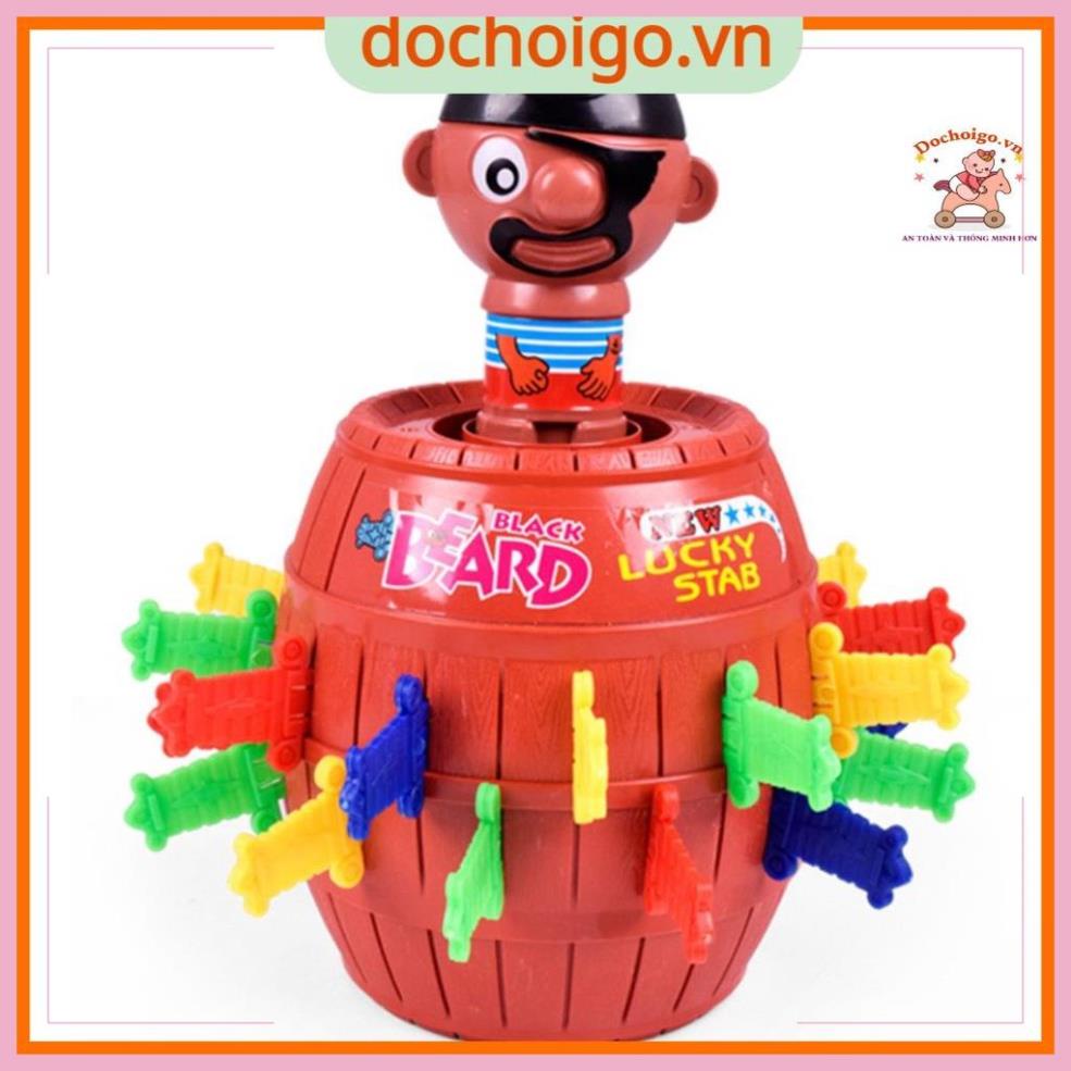 Đồ chơi vận động cho bé, đồ chơi đâm hải tặc, thùng cướp biển thú vị
