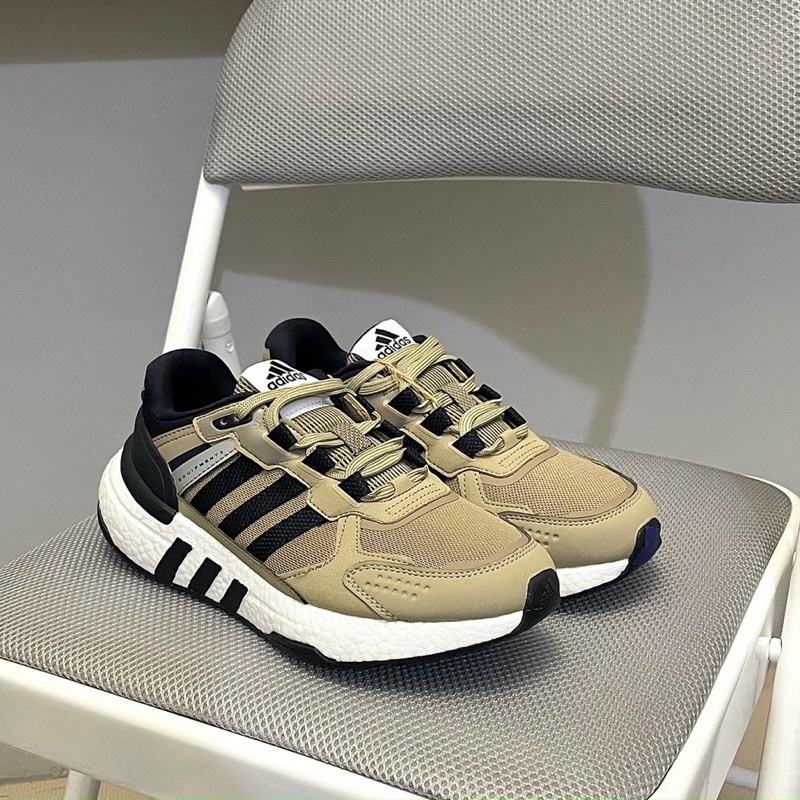 Giày adidas equipment plus nâu vàng DY776