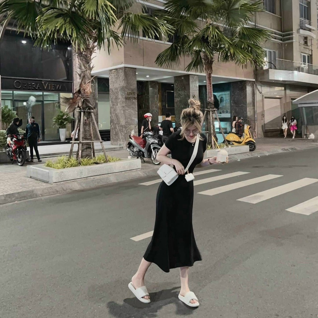 Đầm váy thun gân tăm dáng thân dài xẻ tà thiết kế đơn giản xinh xắn dành cho các tình yêu