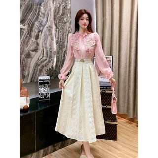 Set váy xinh đẹp diện được nhiều  dịp