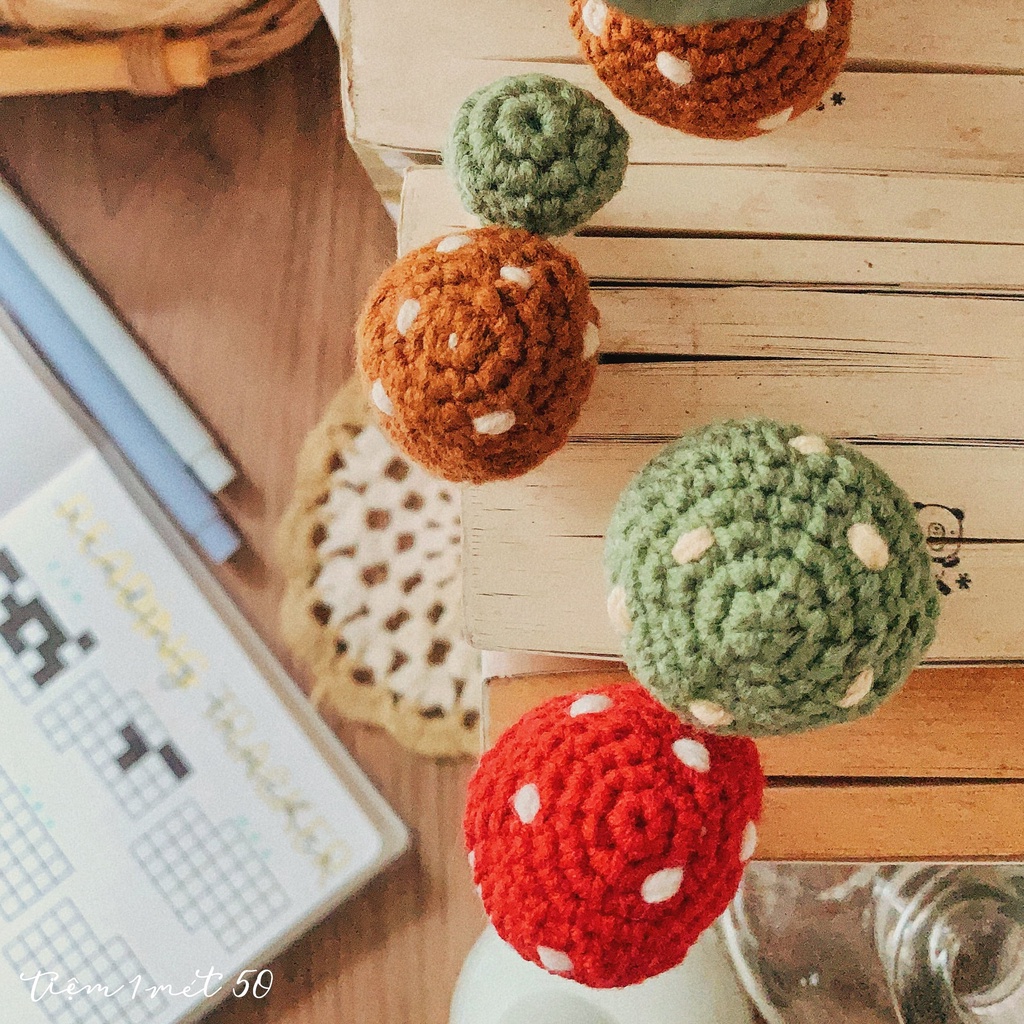 Đánh dấu sách len "Shroom " / Crochet bookmark "Shroom"