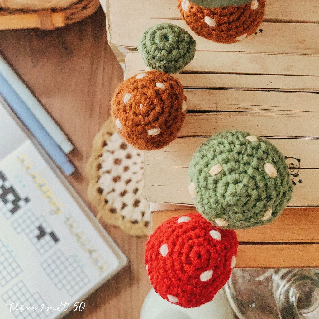 Đánh dấu sách len Shroom (Nấm)in / Crochet bookmark Shroom