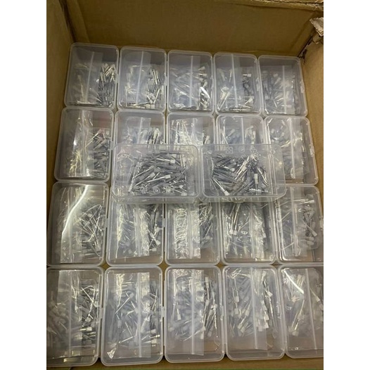 Chổi Cước đánh bóng hộp 100 cái trong Nha Khoa