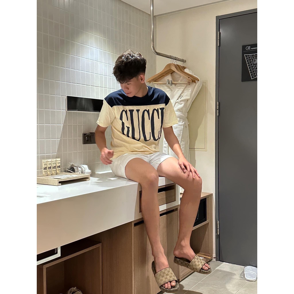 Áo thun Gucci Phối 2 màu The.Base