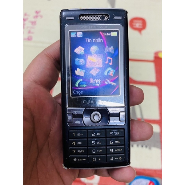 Điện thoại Sony Ericsson K800i kèm pin như hình st