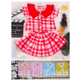 (4 set 4 màu 4 họa tiết khác nhau) Combo 4 Set Áo Kèm Chân Váy  (có quần lót trong ) Bé (6-18kg)
