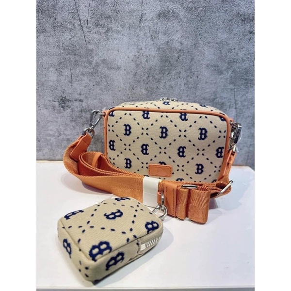 Túi MLB cavan mẫu mới 2 màu cam xanh