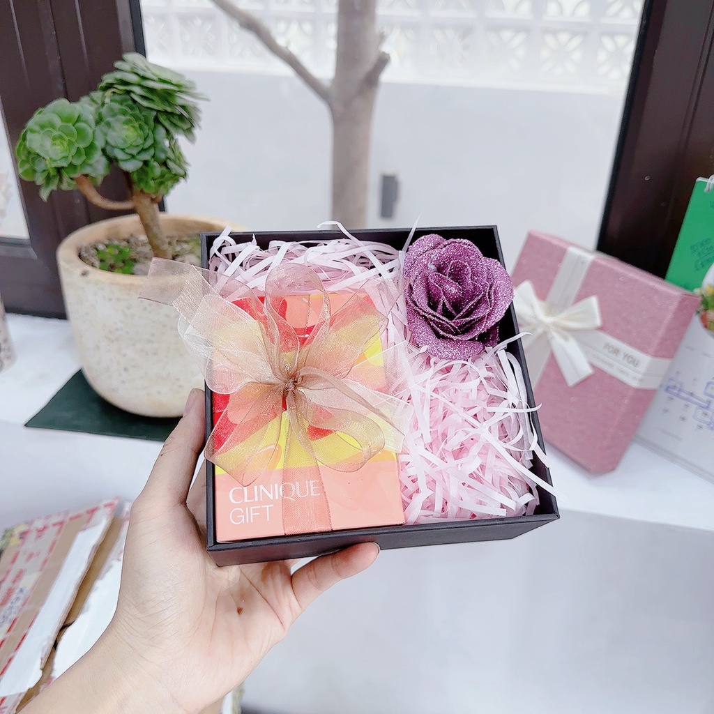 Set mỹ phẩm mini Clinique 5 món