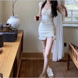 Đầm trễ vai rút dây
